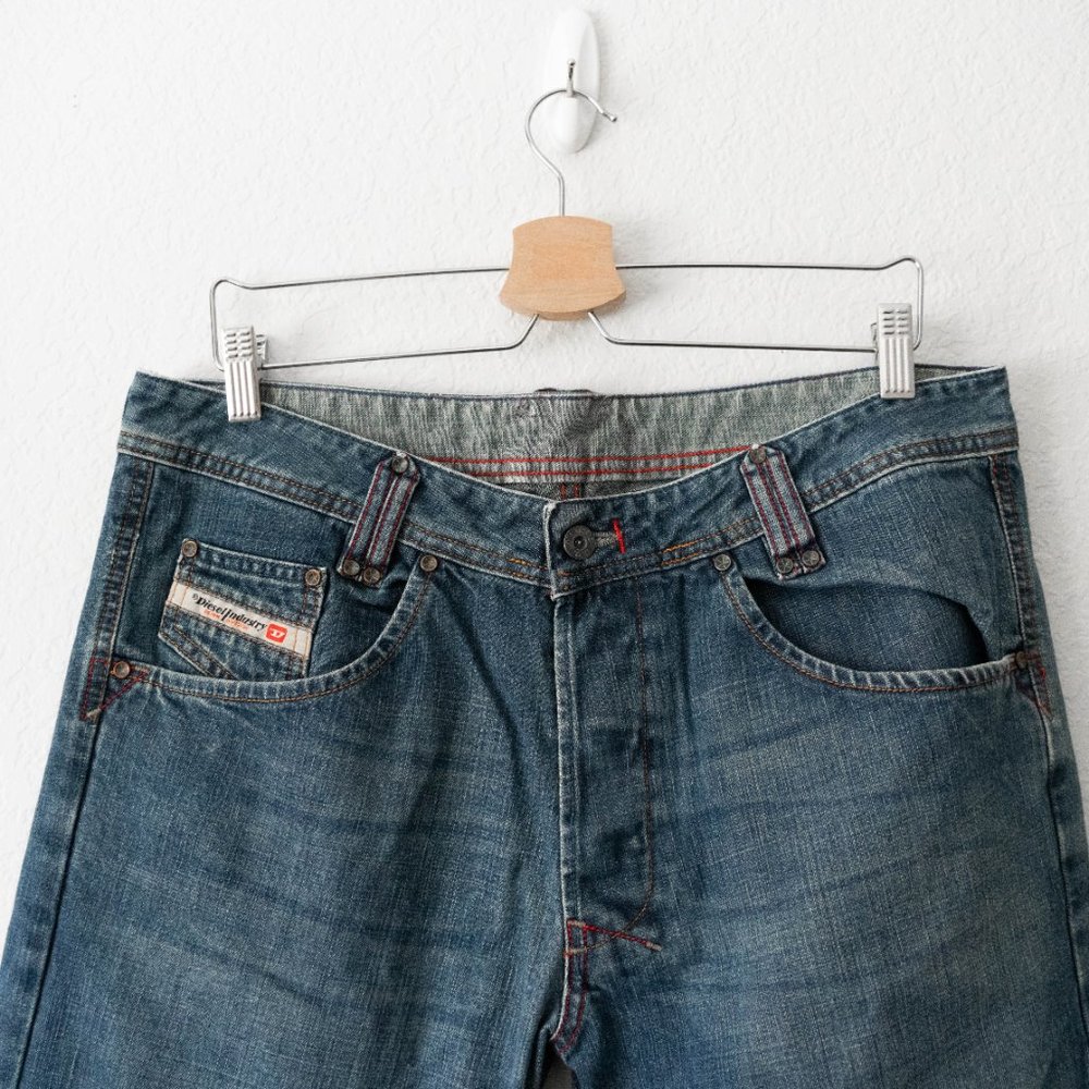 Diesel Industry Mens Yokees Medium Wash Size 33 - Picture 4 of 11